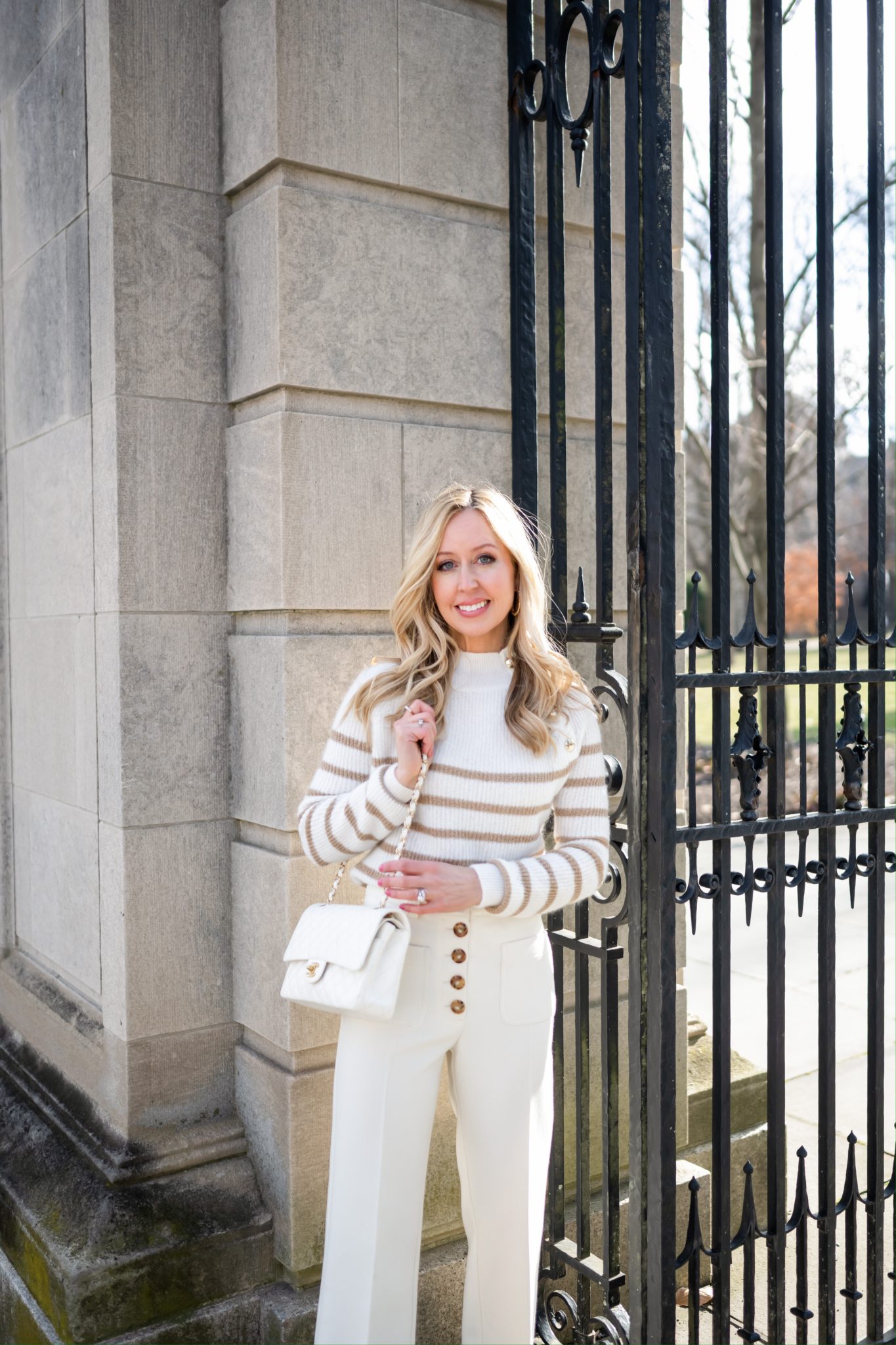 How to Wear Flared Jeans This Spring — Sarah Christine